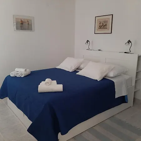 Pavicic-ivelja Apartment *