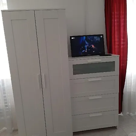 Pavicic-ivelja Apartment